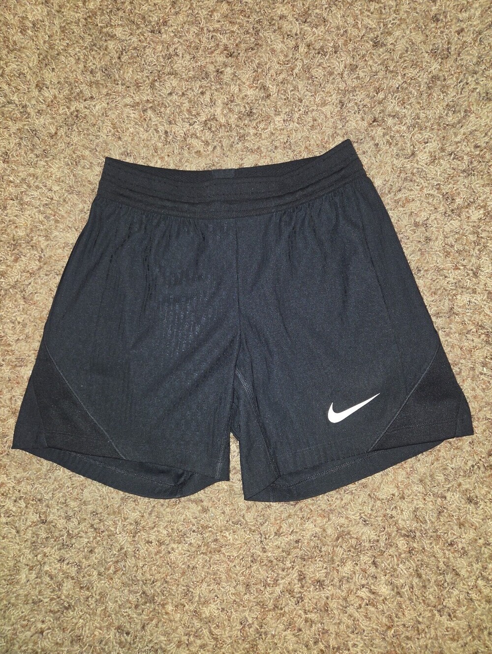 Unreleased Nike Men’s Vaporknit Triple Black Shorts RARE Sample